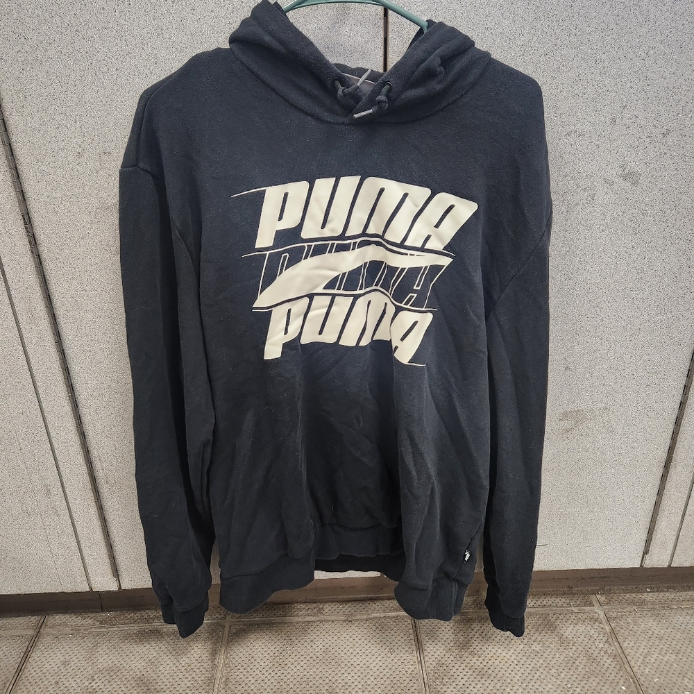 Puma Black And White Graphic Design Hoodie Size Large
